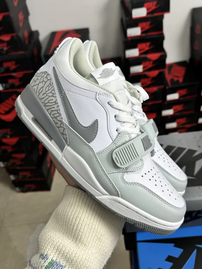 Original 312 Cement White Grey Color