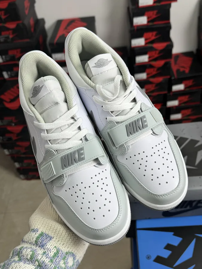 Original 312 Cement White Grey Color