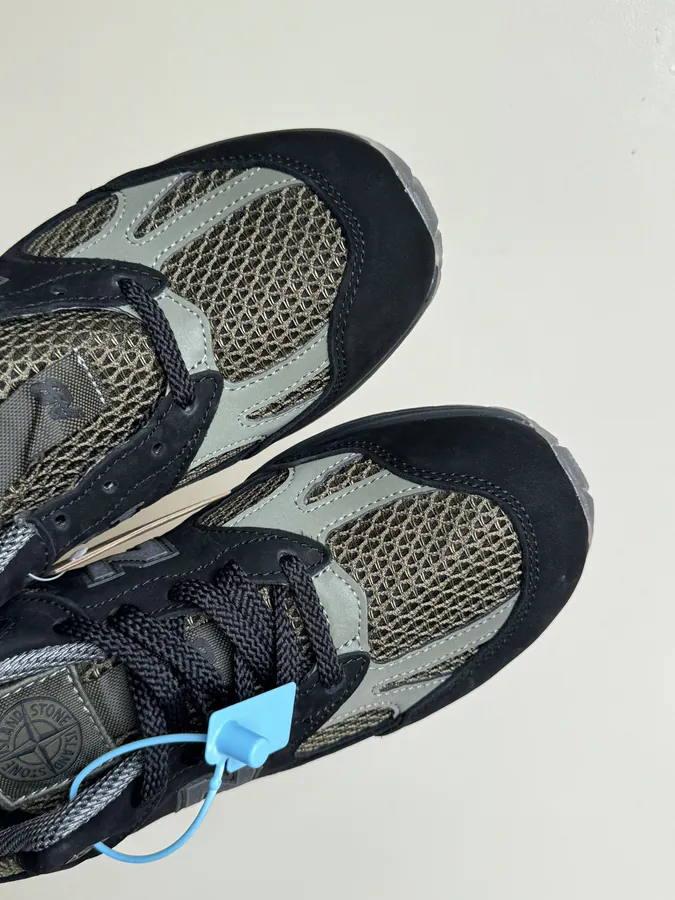 NB991 Stone Island Collaboration Black Olive Green