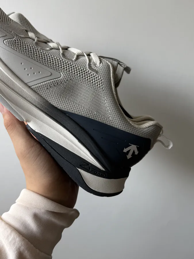DESCENTE Running Series Enzrzite Lavitate 2.0 Knit