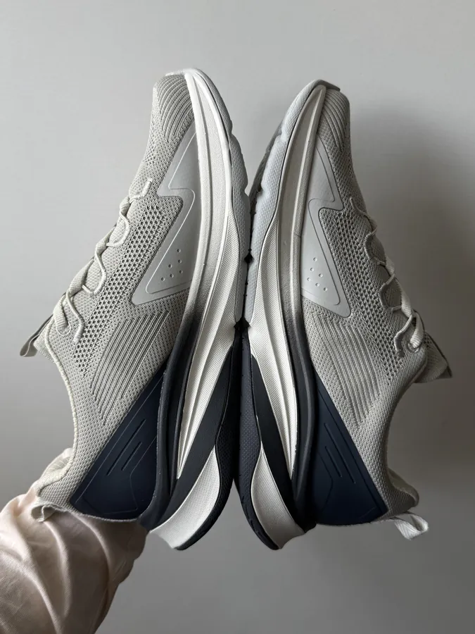 DESCENTE Running Series Enzrzite Lavitate 2.0 Knit