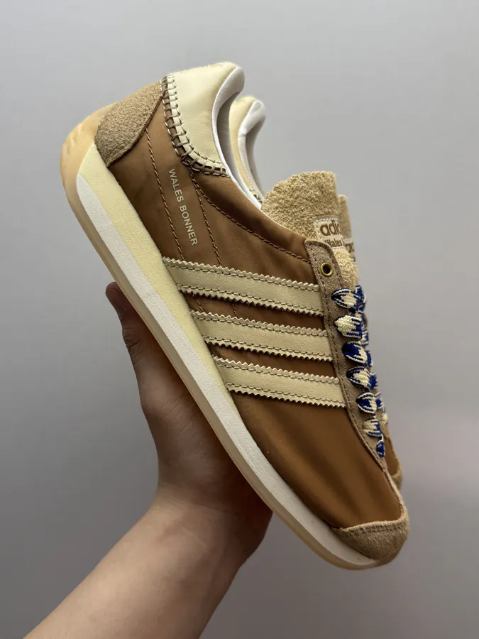 SONG FOR THE MUTE x adidas originals COUNTRY OG Brown