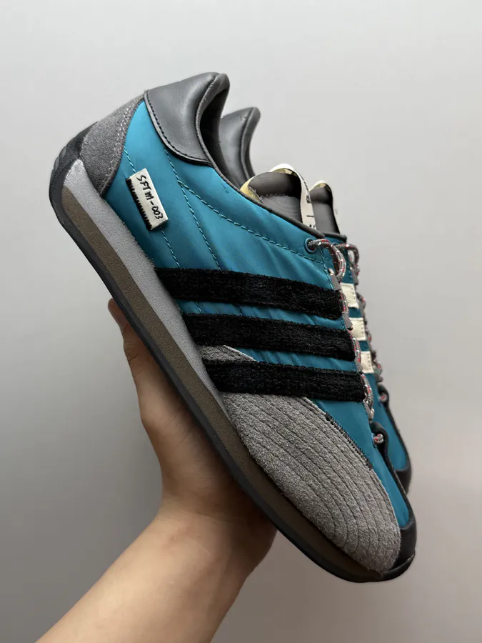 SONG FOR THE MUTE x adidas originals COUNTRY OG Black Blue