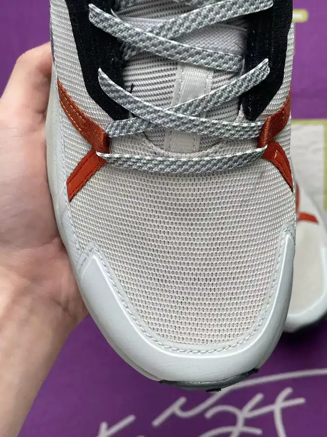 On Running Cloud Water Lightweight Running Shoes in White