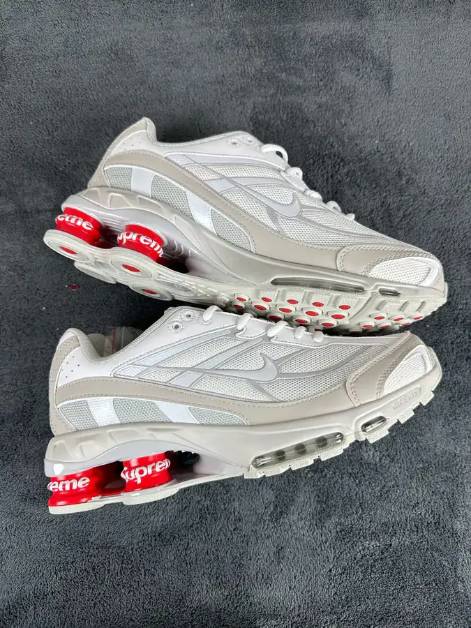 Supreme x Nike Shox Ride 2 Retro Classic Comfort Sneakers