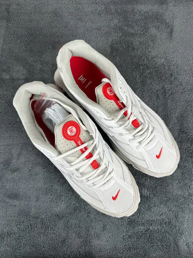 Supreme x Nike Shox Ride 2 Retro Classic Comfort Sneakers