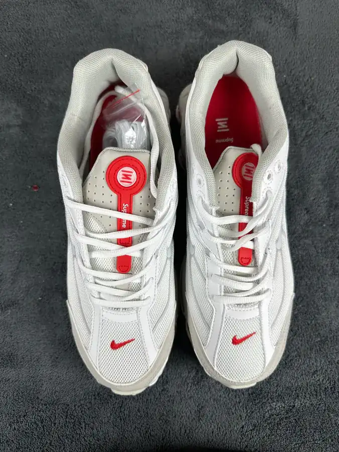 Supreme x Nike Shox Ride 2 Retro Classic Comfort Sneakers