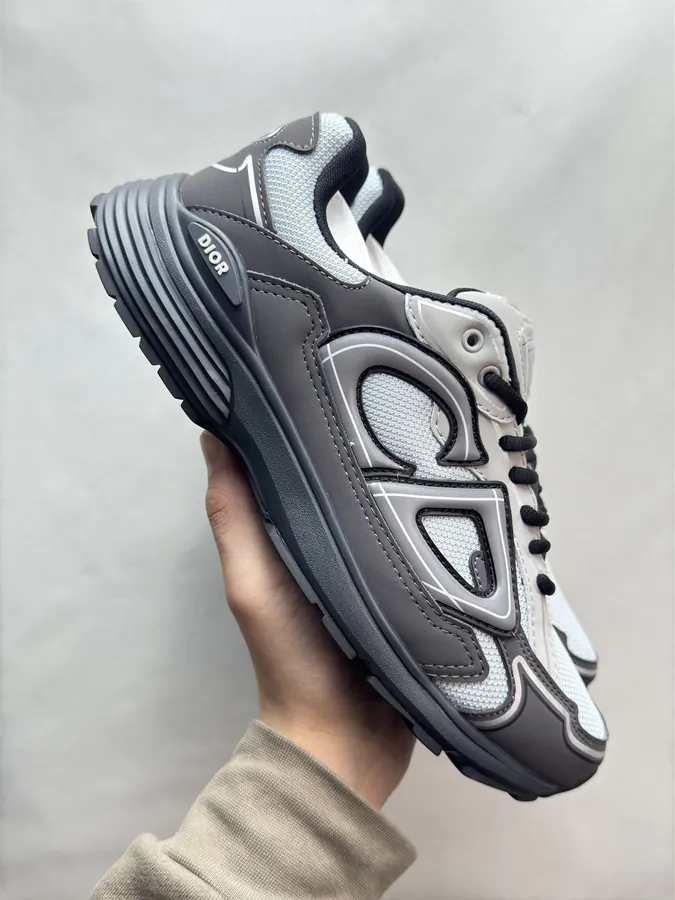 STONE ISLAND x B30 Black and Gray