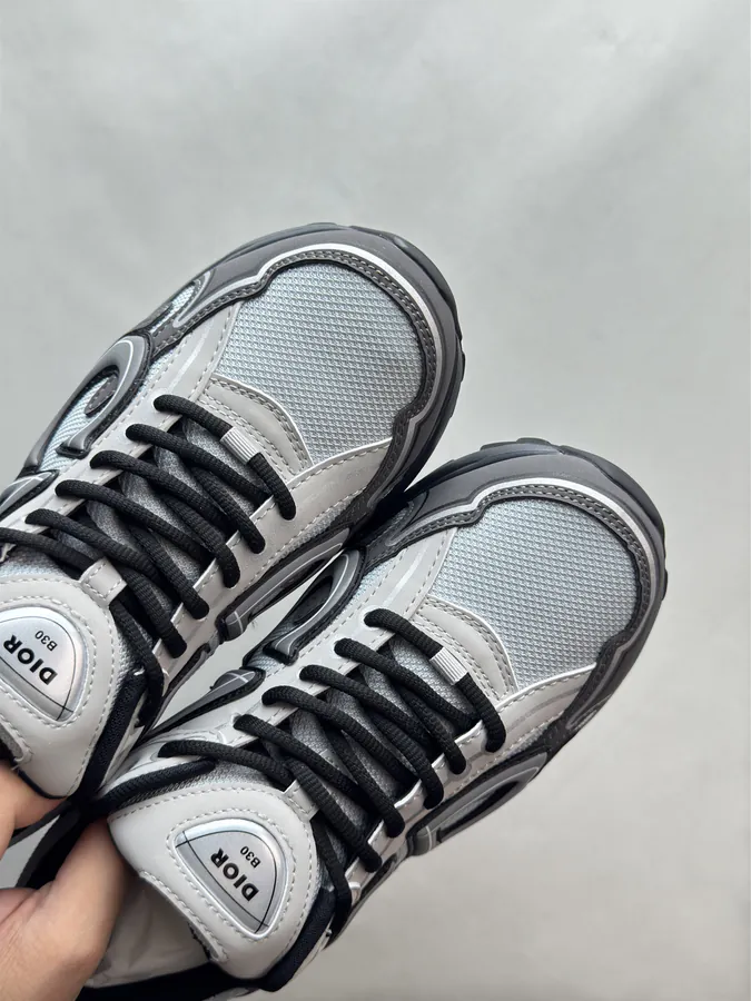 STONE ISLAND x B30 Black and Gray