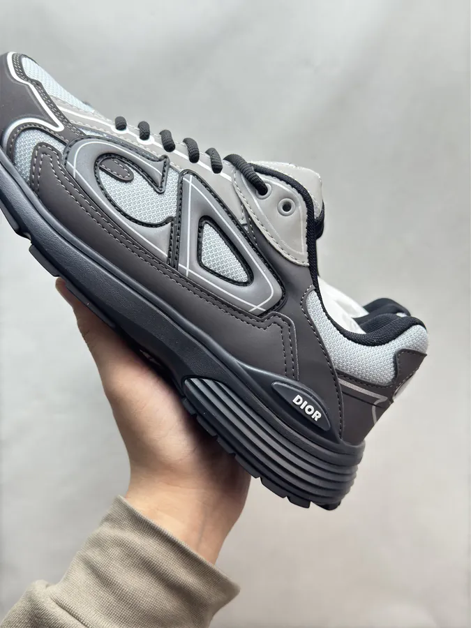 STONE ISLAND x B30 Black and Gray
