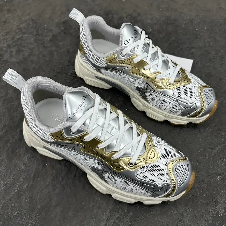 Cono Running Shoes High Fashion Edition