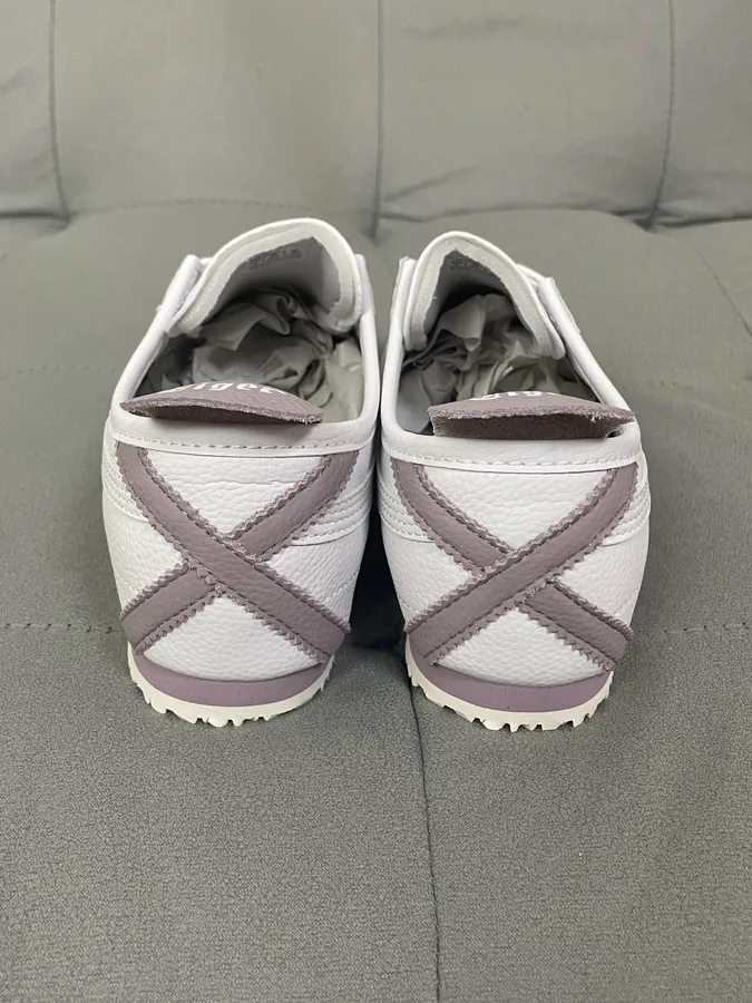 Tiger Onitsuka MEXICO 66 Sneakers in Cloud White