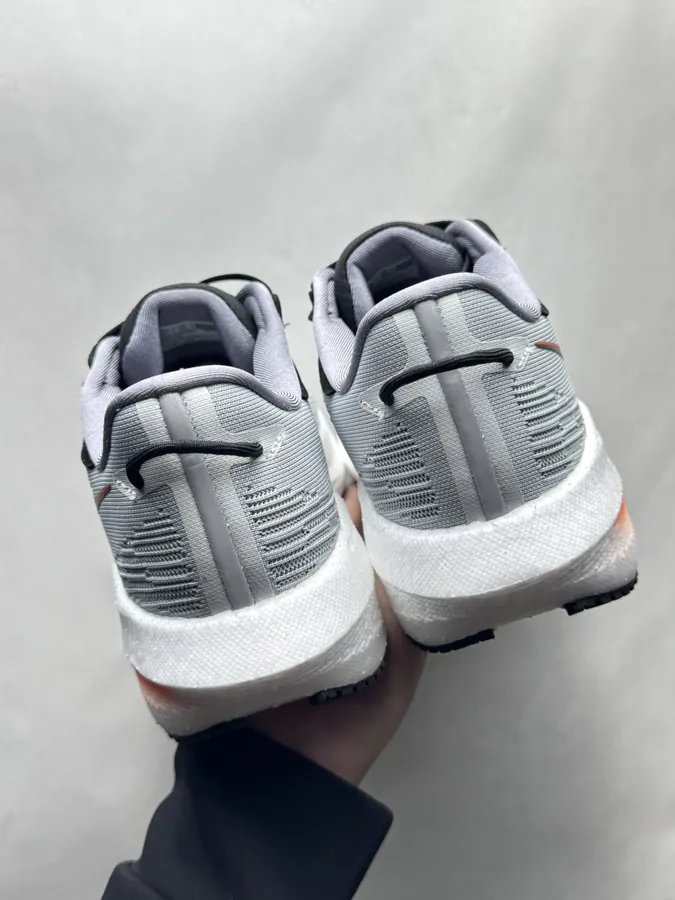 Triumph 21 Sneaker Grey