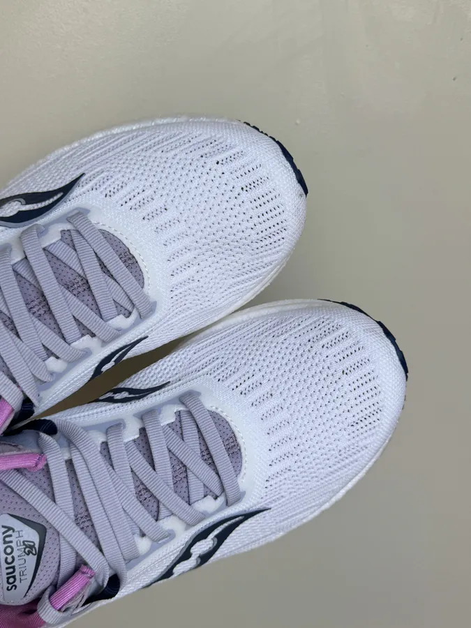 Triumph 21 Sneaker in White and Purple