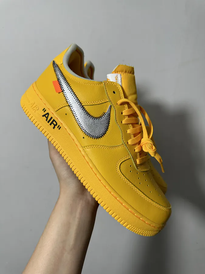 OFF WHITE x Nike Air Force 1 Low in Yellow