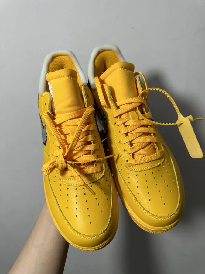 OFF WHITE x Nike Air Force 1 Low in Yellow
