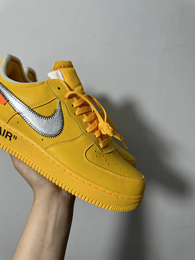 OFF WHITE x Nike Air Force 1 Low in Yellow