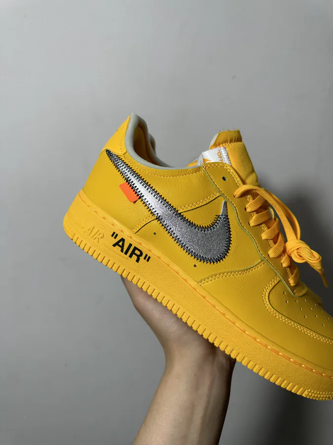 OFF WHITE x Nike Air Force 1 Low in Yellow