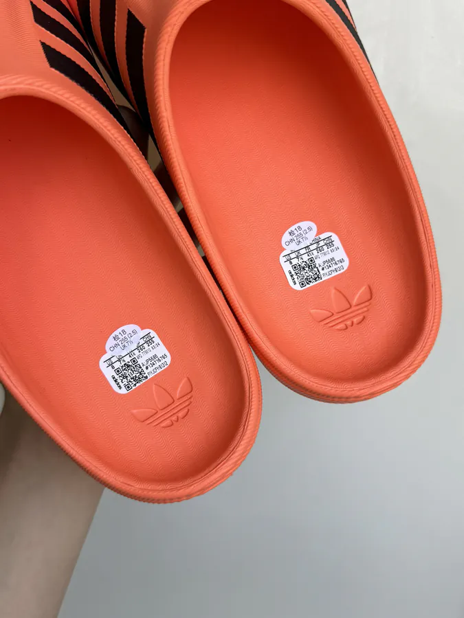 AdiFOM Bucket Bag Orange