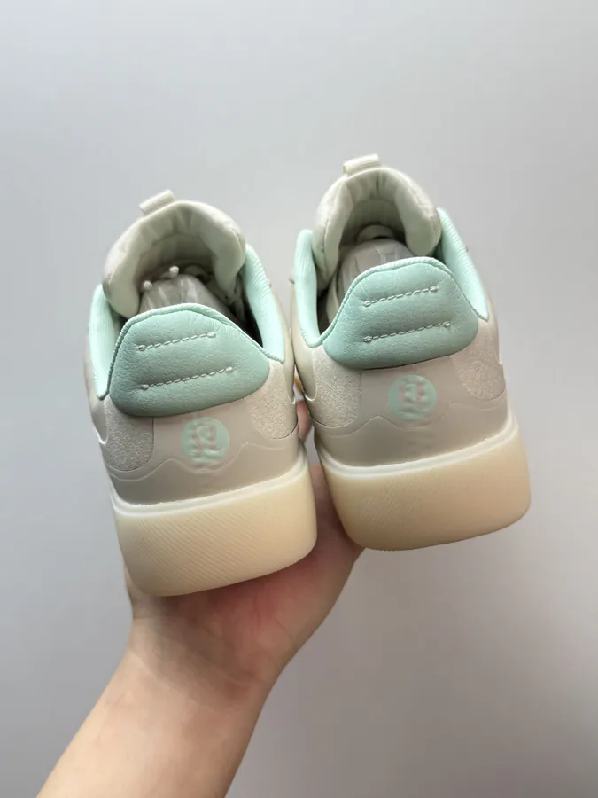 Lululemon Cityverse Bucket Bag in Beige