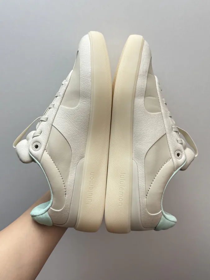 Lululemon Cityverse Bucket Bag in Beige