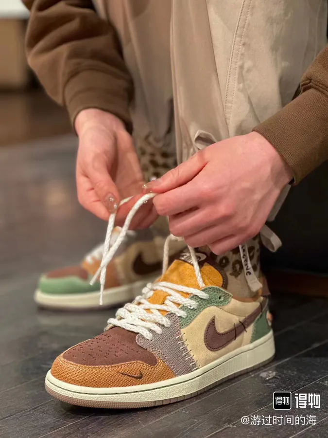 Zion Williamson x Air Jordan 1 Retro Low OG Voodoo Sneakers