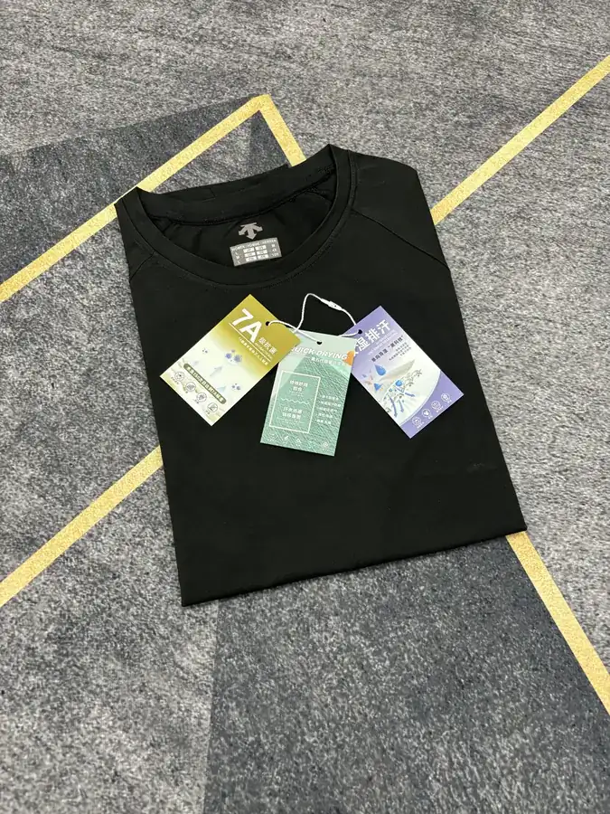 DESCENTE Running Series Lightweight Knit Tee