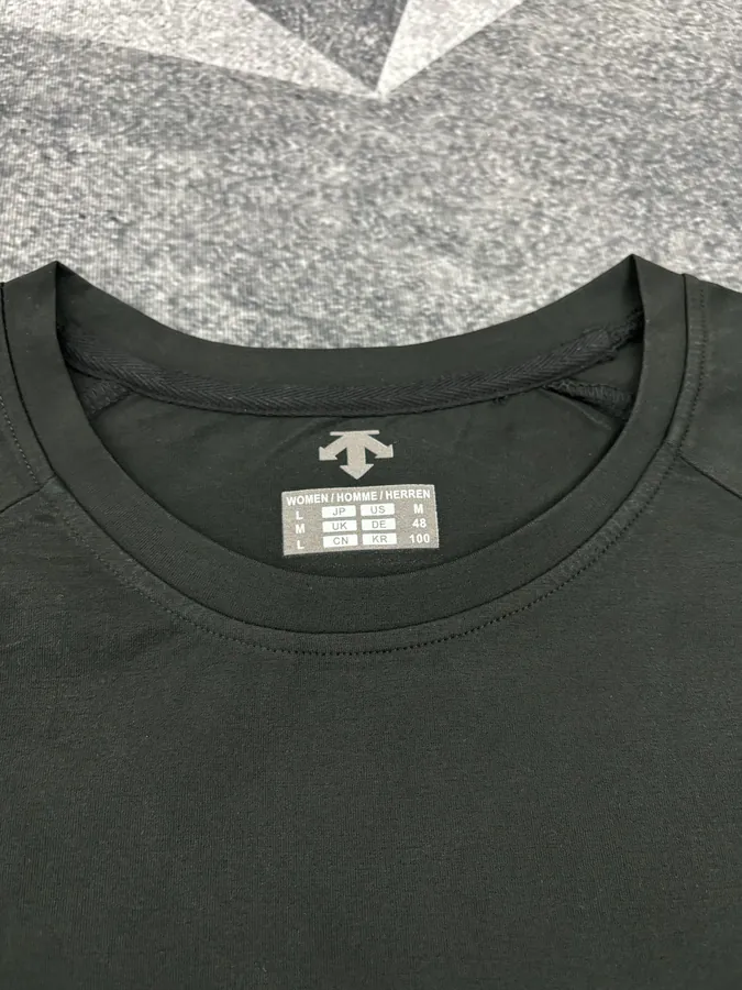 DESCENTE Running Series Lightweight Knit Tee