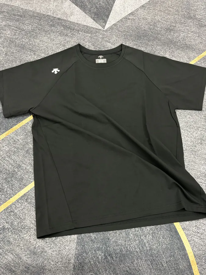 DESCENTE Running Series Lightweight Knit Tee