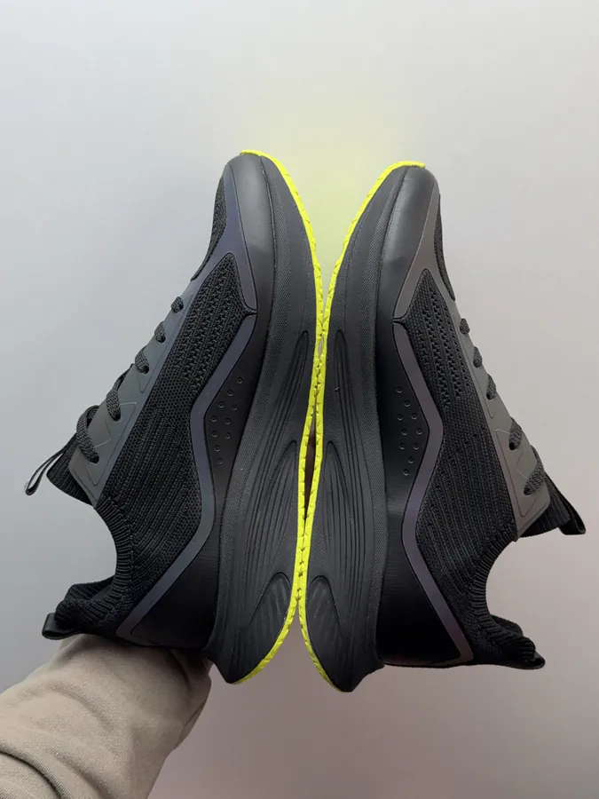 DESCENTE 裸鞋圈 Black