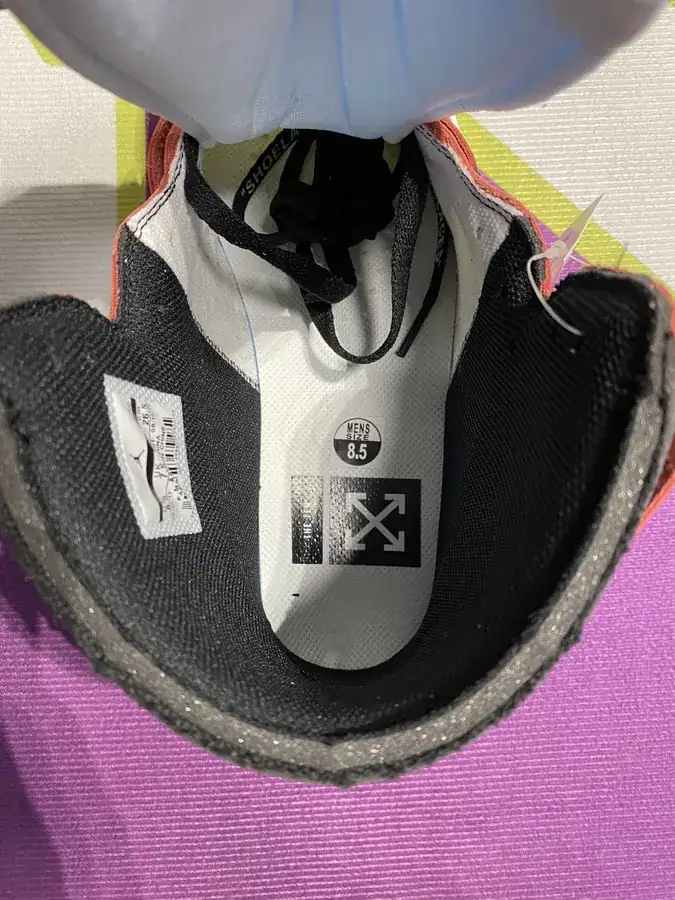 OFF WHITE Chicago White Red Bucket Bag
