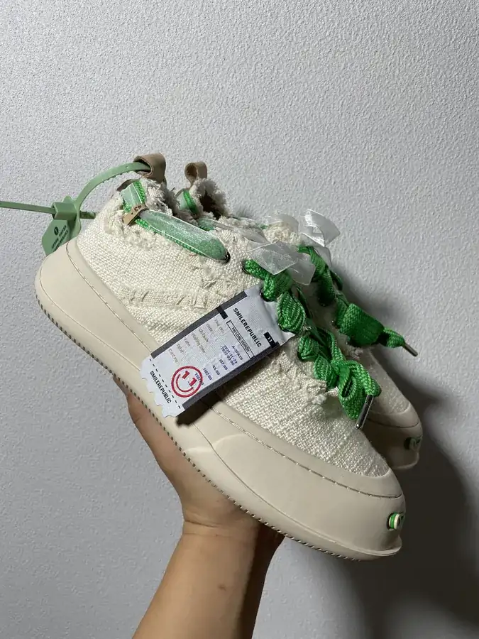 SMILEREPUBLIC Crosshatch Patterned Canvas Low Top Sneaker with Replaceable Opening