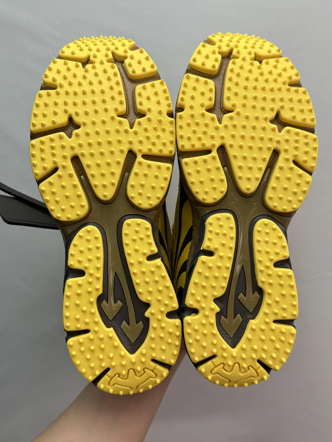 Off White 2024 OW Sneaker in Brown and Gold