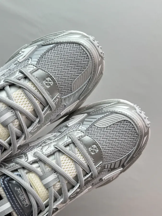 Off White 2024 OW Sneaker in Gray and White