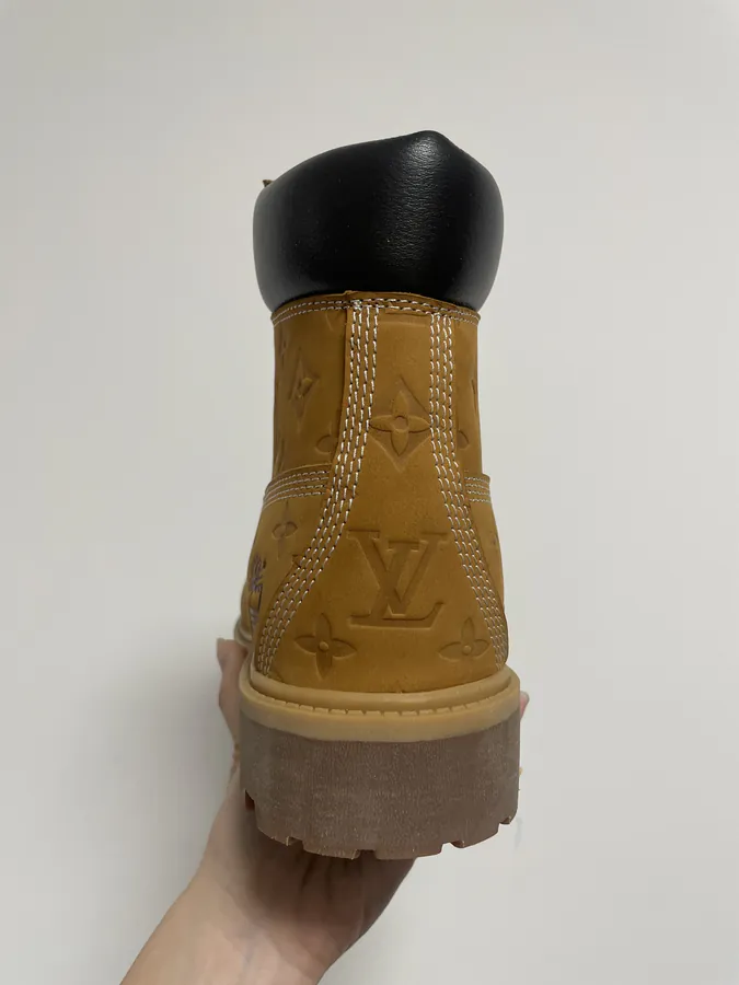 Timberland Vintage Floral Martin Boots