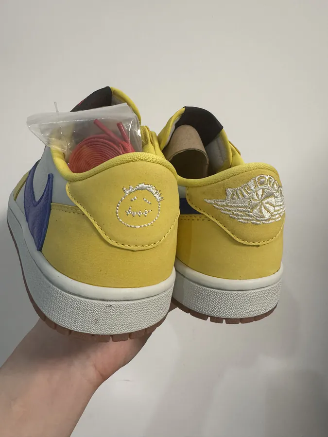 TS X Low Goldfinch Original Sole and Upper