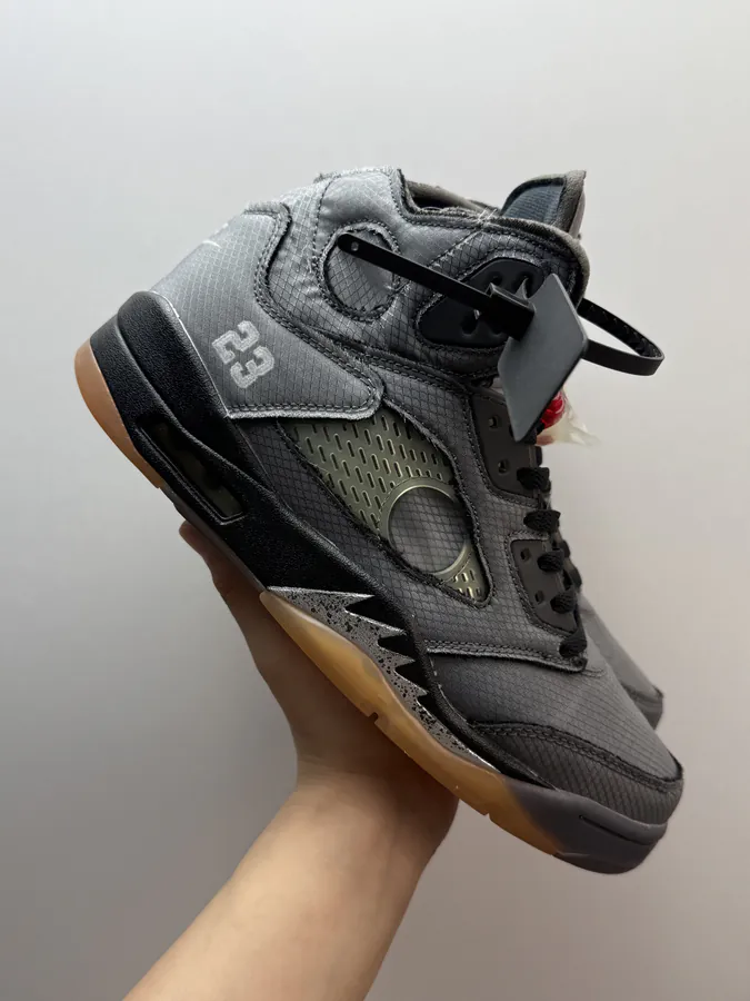 OFF WHITE x Jordan Air Jordan 5 Retro SP Black