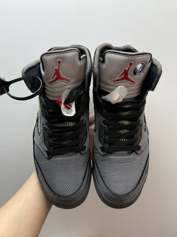 OFF WHITE x Jordan Air Jordan 5 Retro SP Black