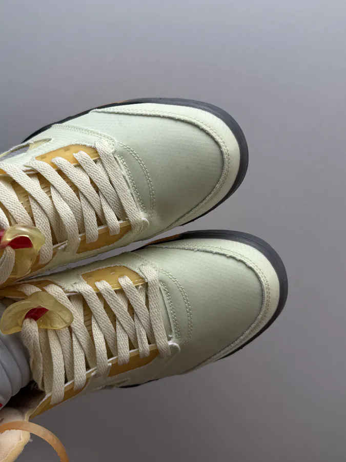 OFF WHITE x Jordan Air Jordan 5 Retro SP Sail