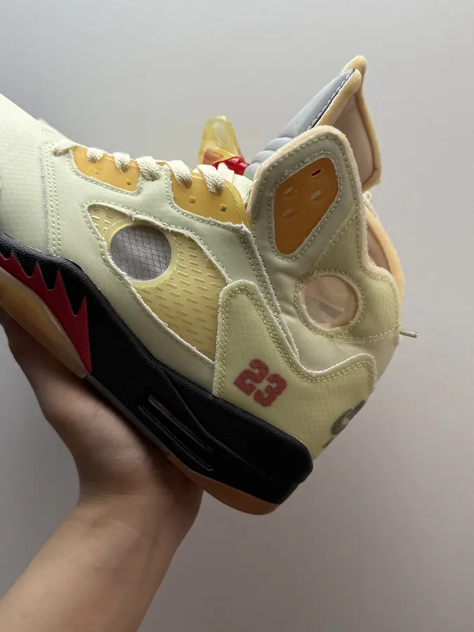 OFF WHITE x Jordan Air Jordan 5 Retro SP Sail