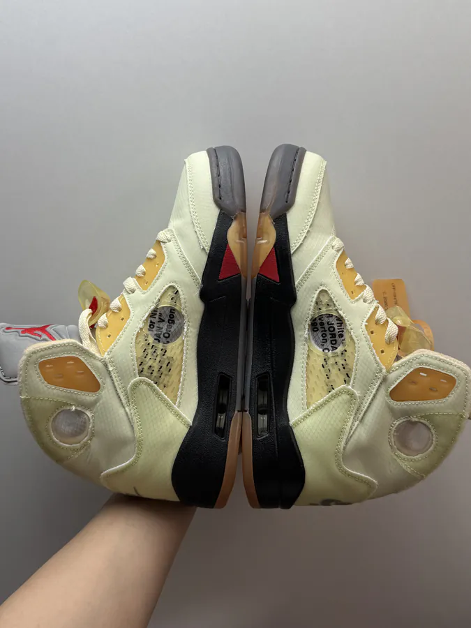 OFF WHITE x Jordan Air Jordan 5 Retro SP Sail