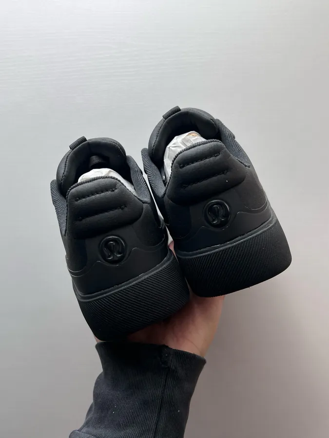 Lululemon Cityverse Bucket Bag Black