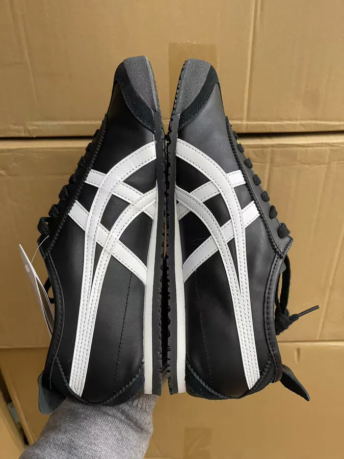Tiger Onitsuka MEXICO 66 Sneakers
