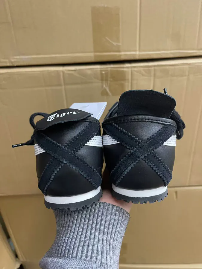 Tiger Onitsuka MEXICO 66 Sneakers