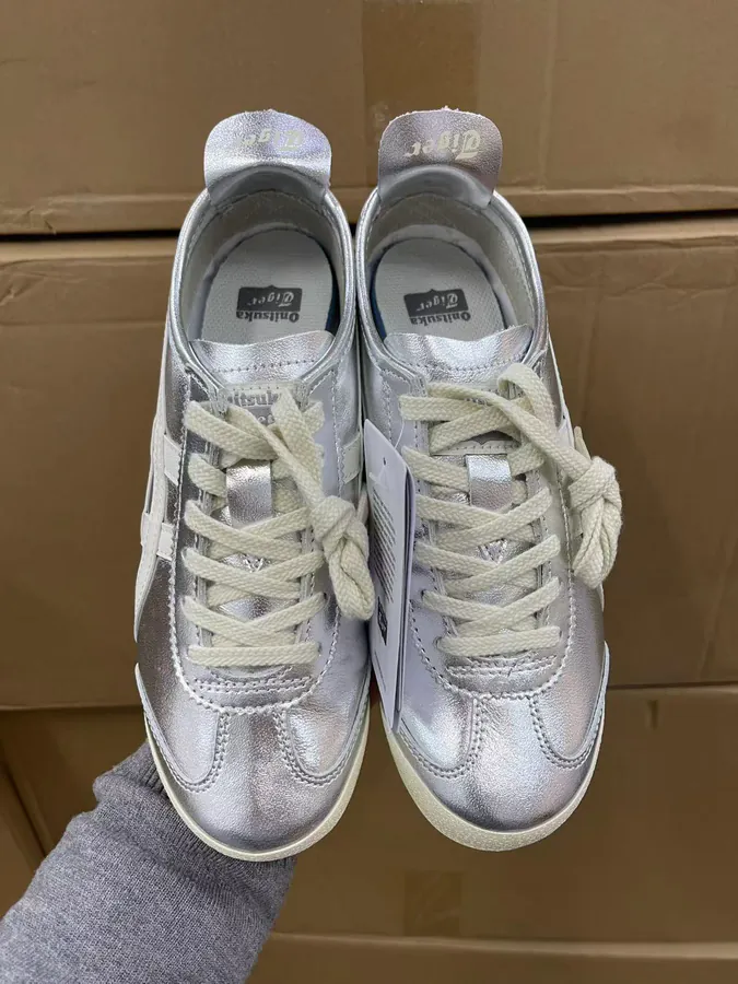 Tiger Onitsuka MEXICO 66 Sneakers
