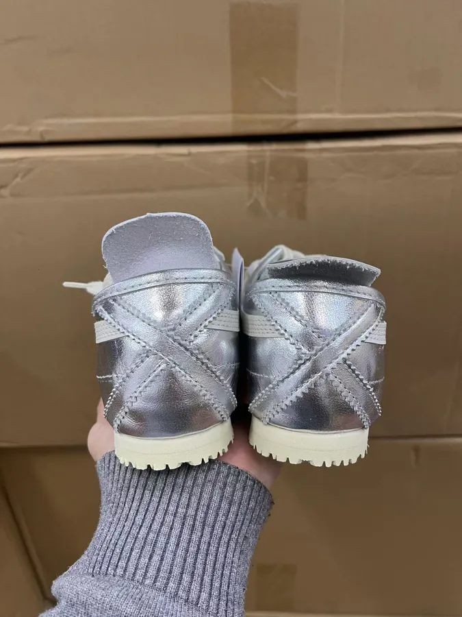 Tiger Onitsuka MEXICO 66 Sneakers