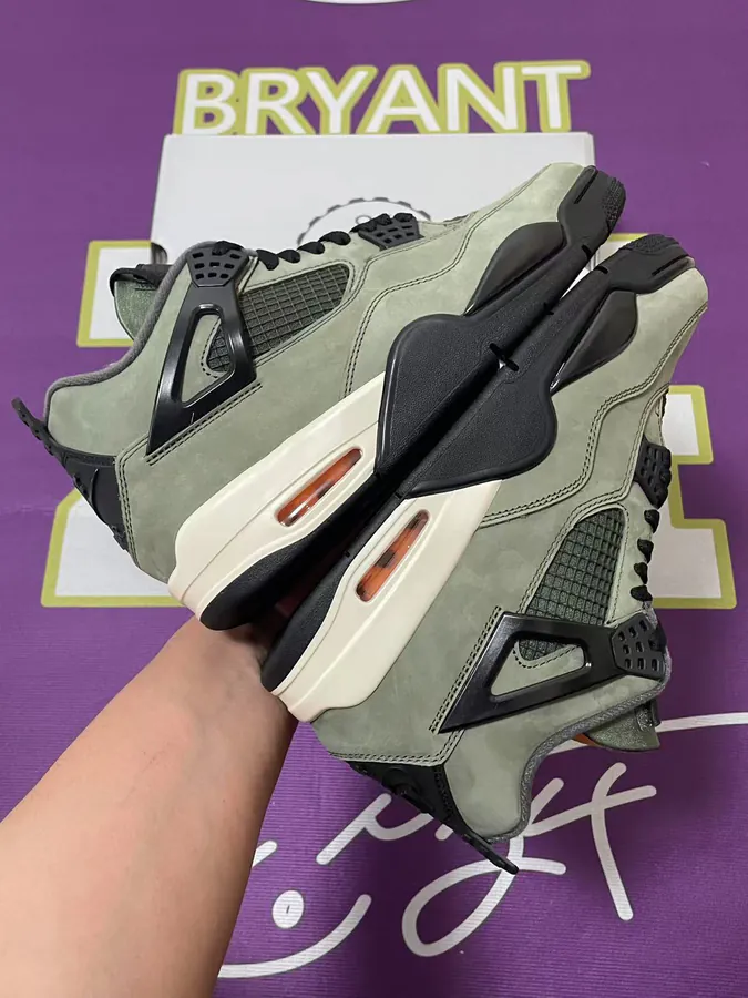 UNDEFEATED X Air 4 Retro Basketball Shoes Military Green