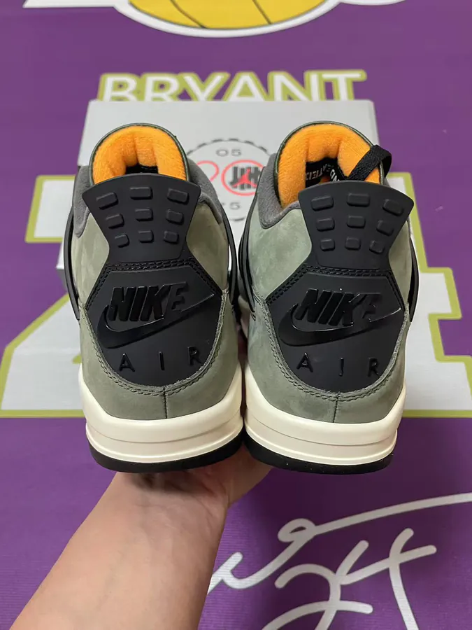 UNDEFEATED X Air 4 Retro Basketball Shoes Military Green