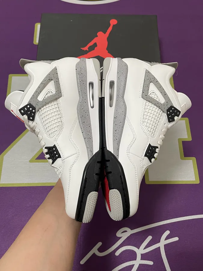SB x Air 4 Retro Basketball Shoes
