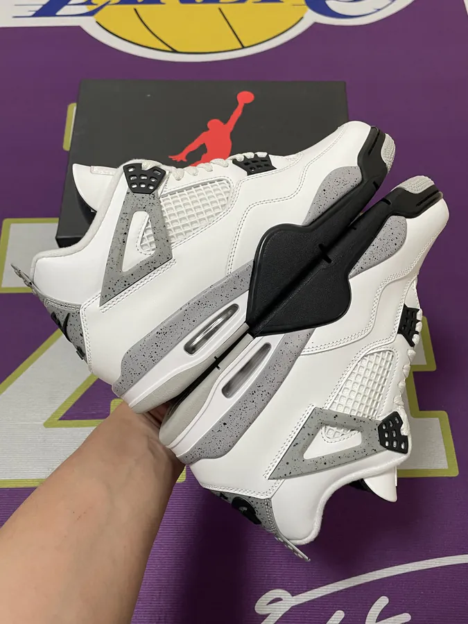 SB x Air 4 Retro Basketball Shoes